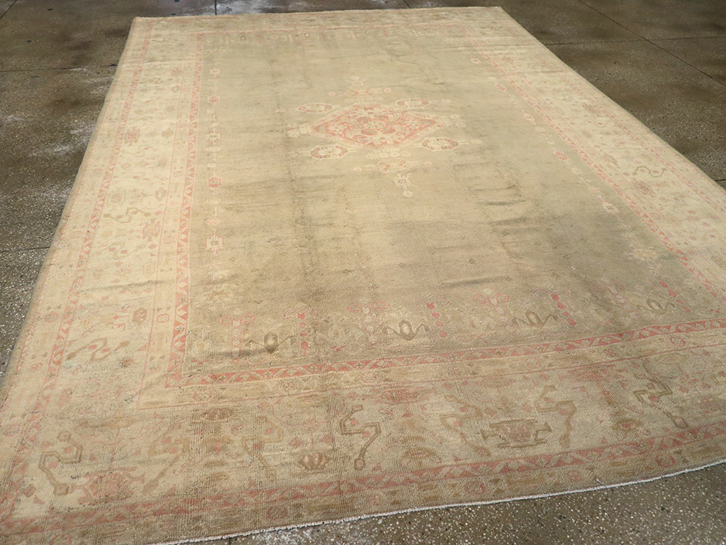 Antique Turkish Oushak Carpet, No.8850 - Gsblank
