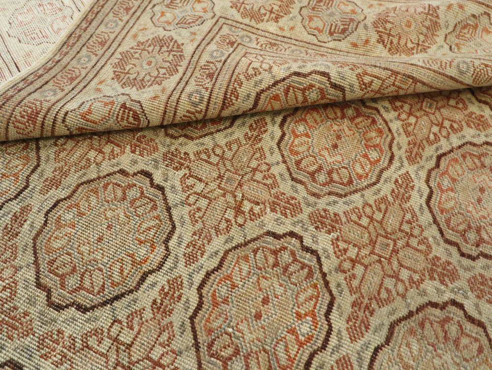 Vintage Turkish Sivas Carpet, No.8851 - Gsblank