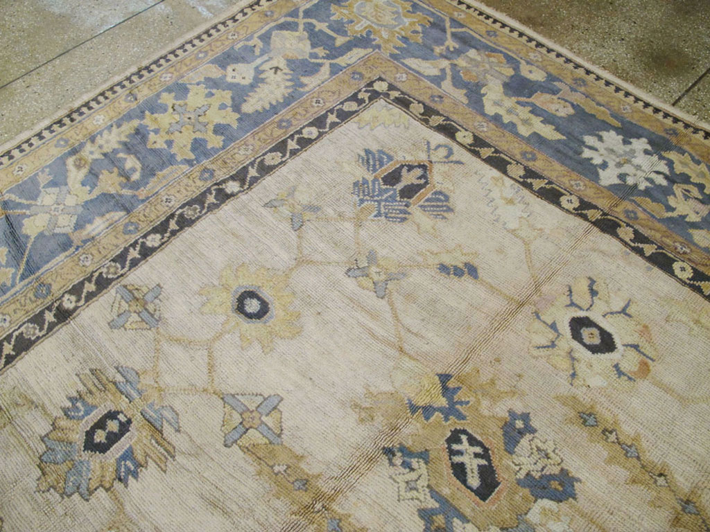 Antique Turkish Oushak Carpet, No.8859 - Gsblank