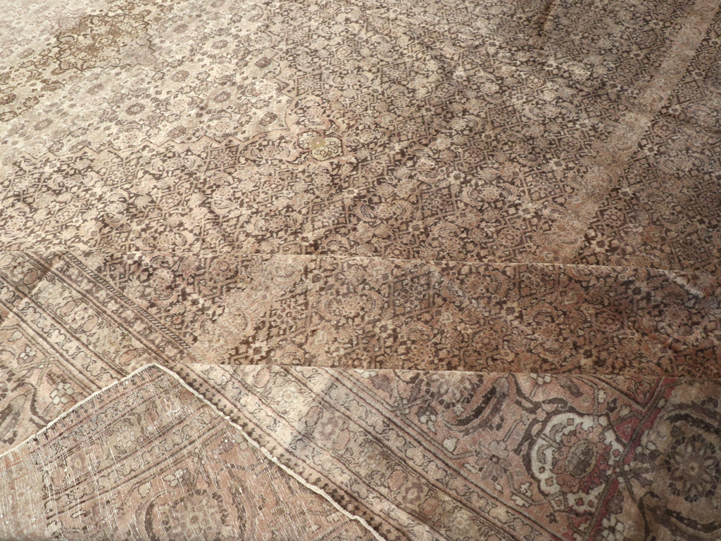 Antique Persian Tabriz Carpet, No.8864 - Gsblank