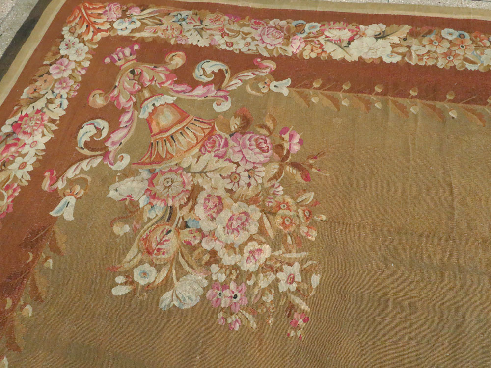 Antique French Aubusson Carpet, No.8866 - Gsblank