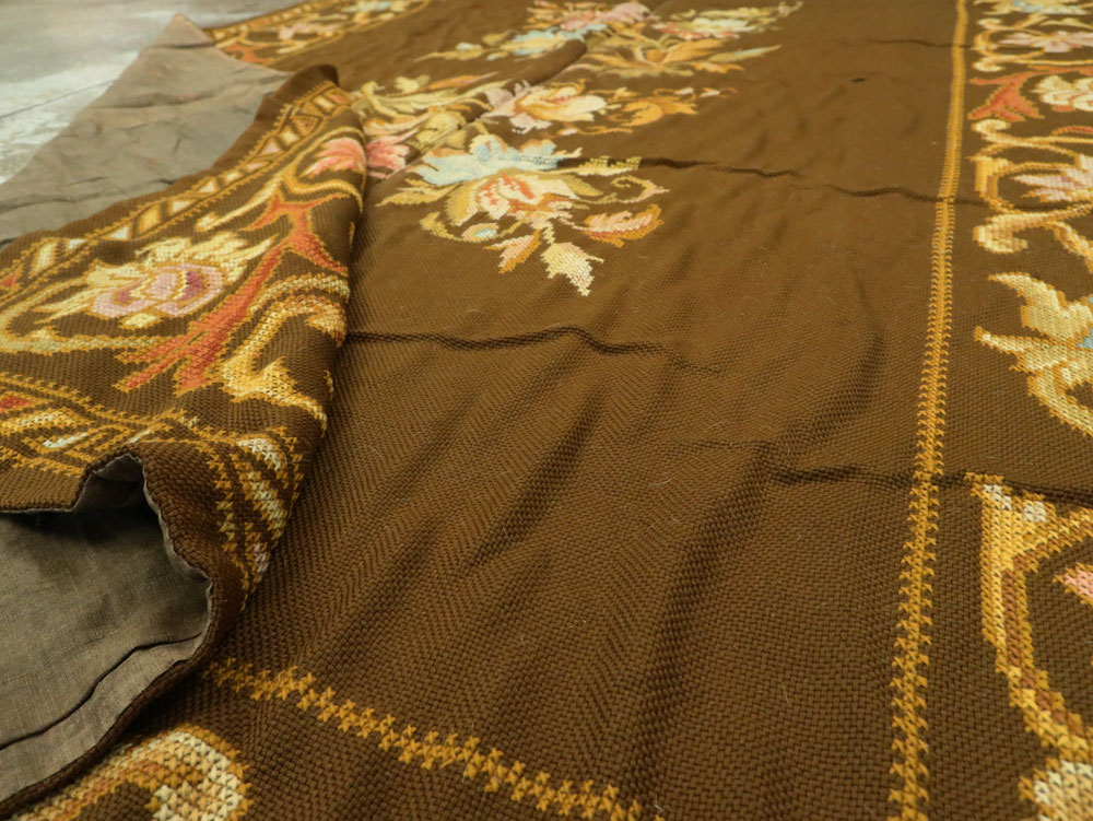 Vintage Ukrainian Needlepoint Accent Rug, No.8879 - Gsblank