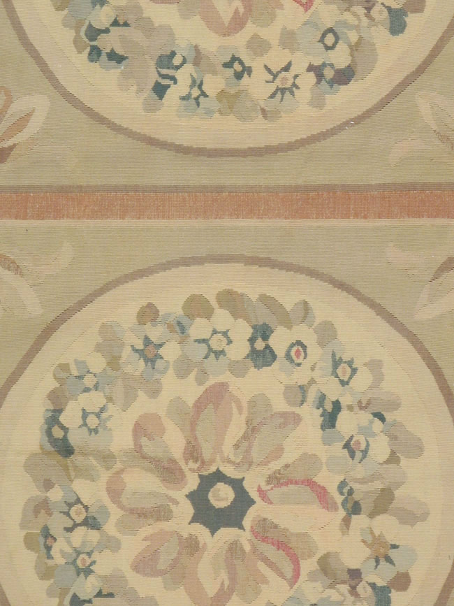 Modern Spanish Aubusson Small Room Size Carpet, No.8885 - Gsblank