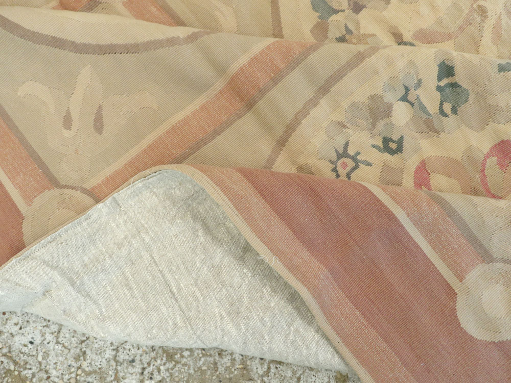 Modern Spanish Aubusson Small Room Size Carpet, No.8885 - Gsblank