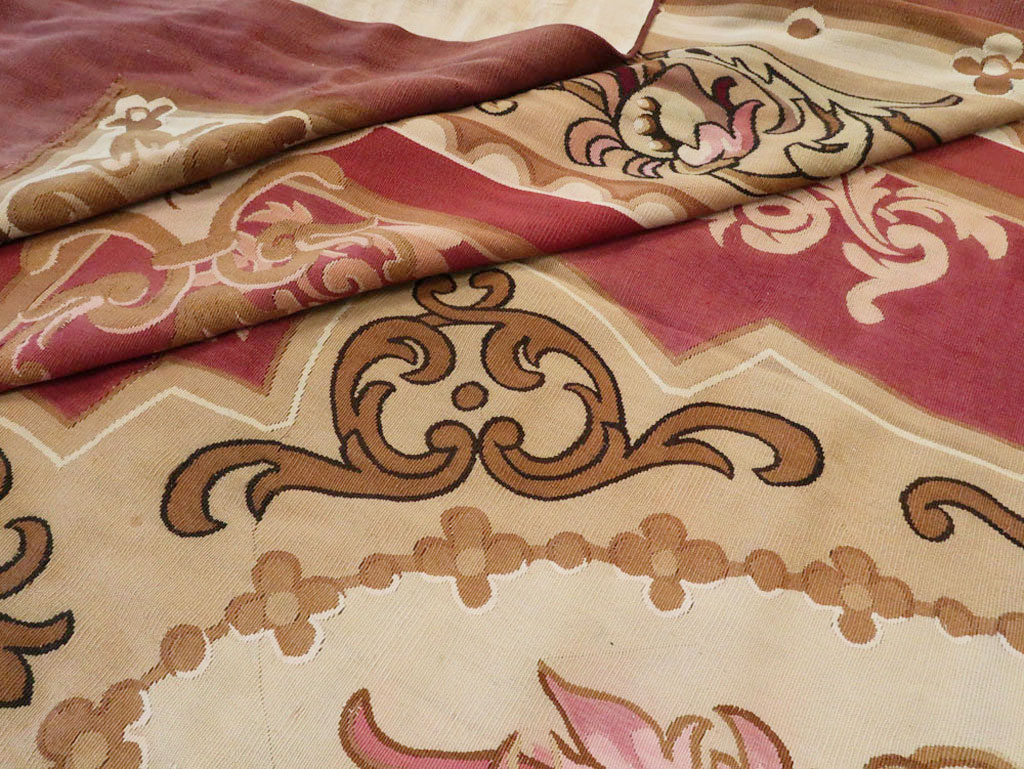 Antique French Aubusson Carpet, No.8890 - Gsblank
