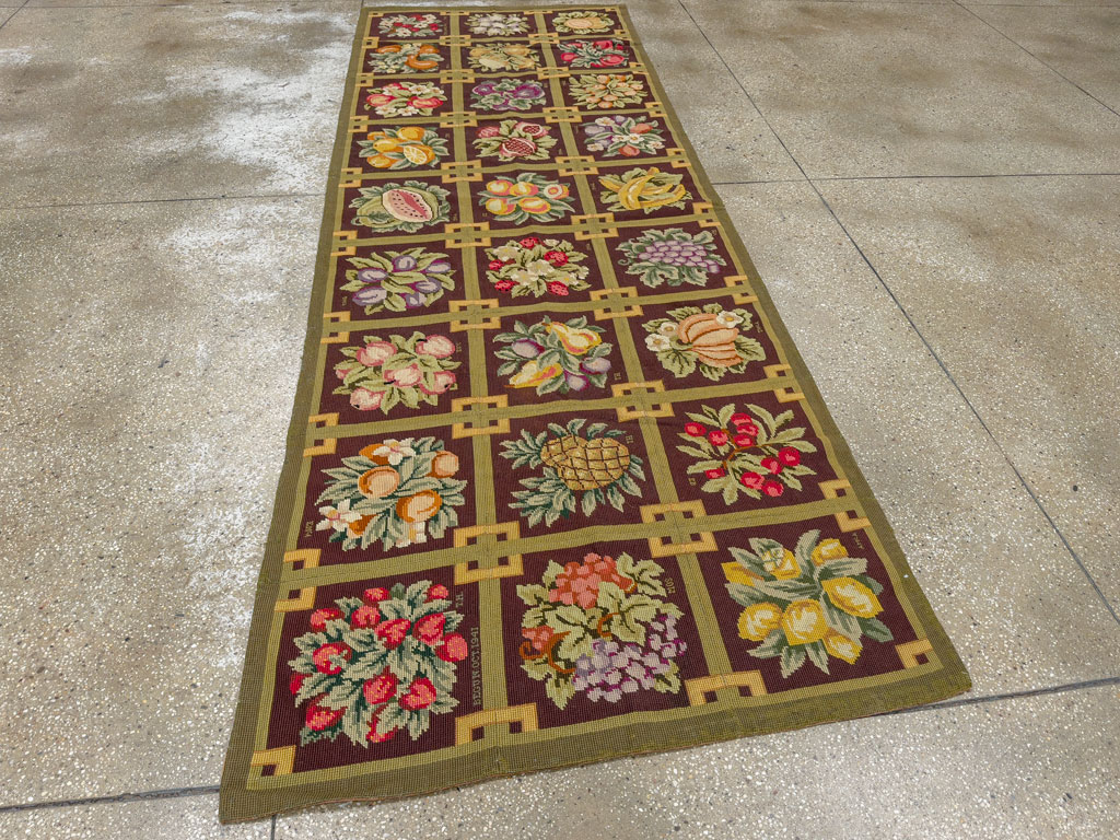 Vintage English Needlepoint Carpet, No.8899 - Gsblank
