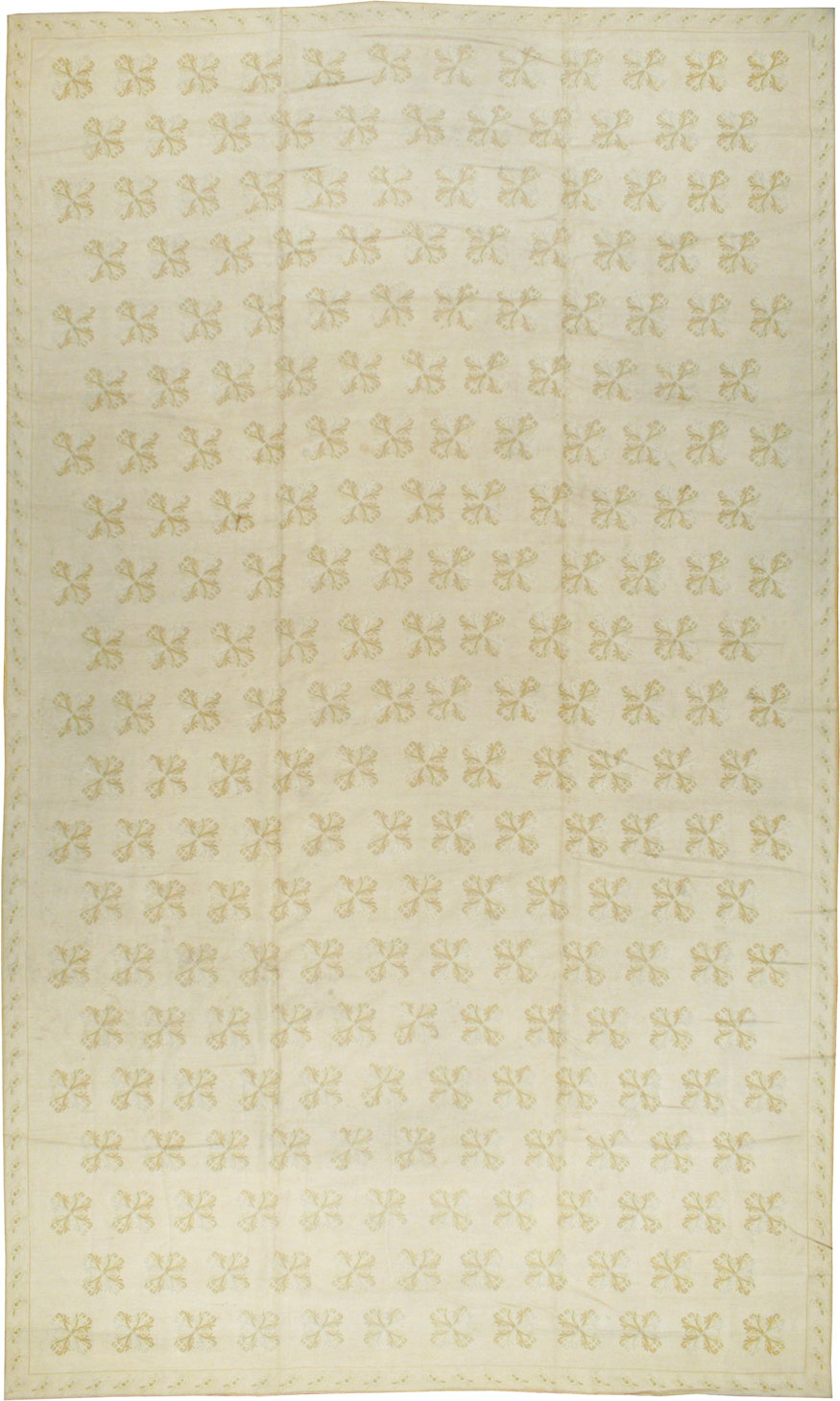 Vintage Portugal Needlepoint Carpet, No.8908 - Gsblank