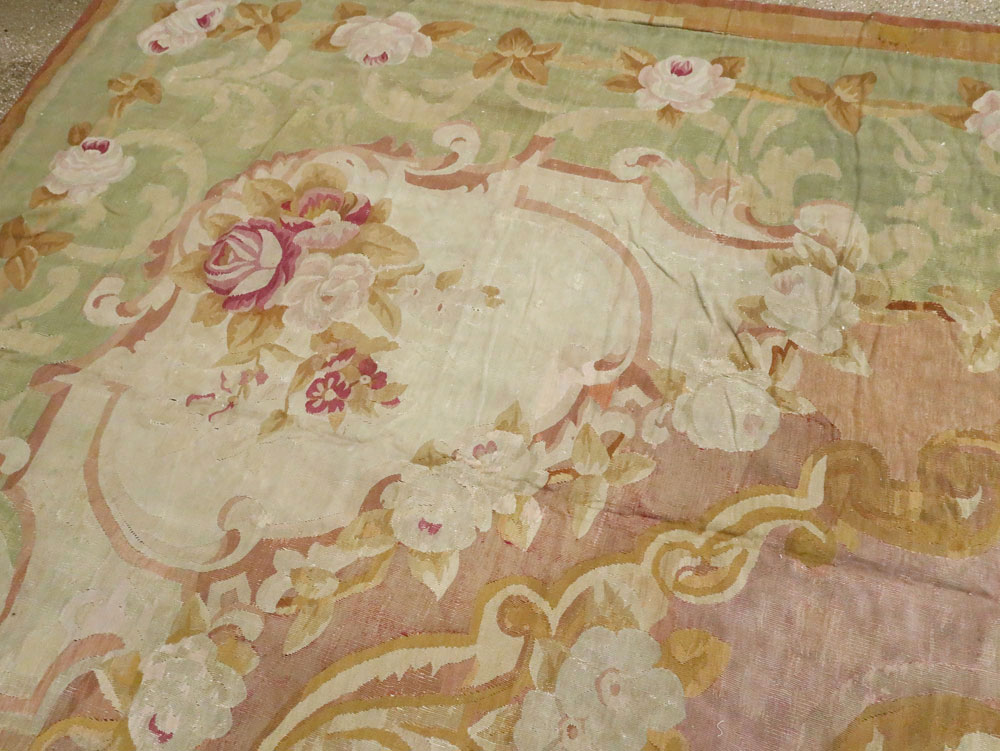 Antique French Aubusson Carpet, No.8909 - Gsblank