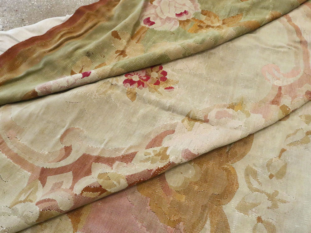 Antique French Aubusson Carpet, No.8909 - Gsblank