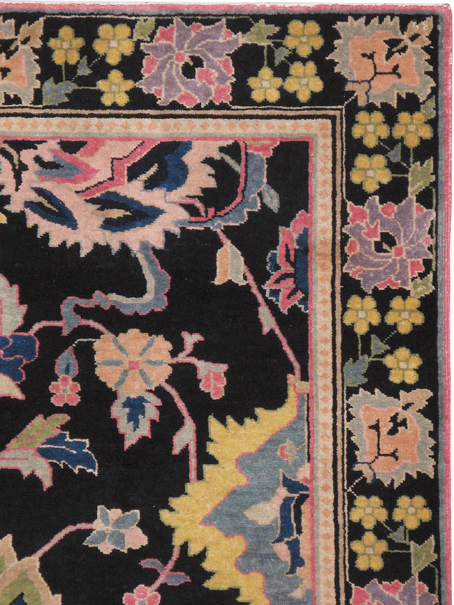 Vintage Indian Lahore Accent Rug, No.9049 - Gsblank