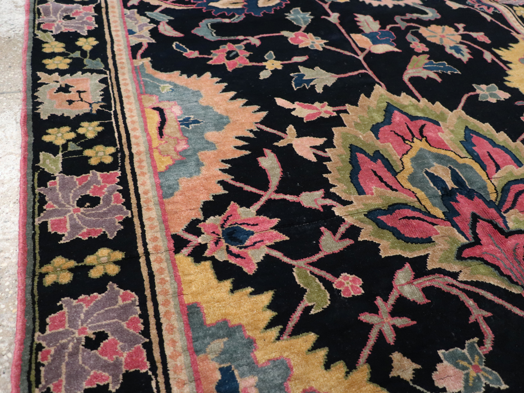 Vintage Indian Lahore Accent Rug, No.9049 - Gsblank