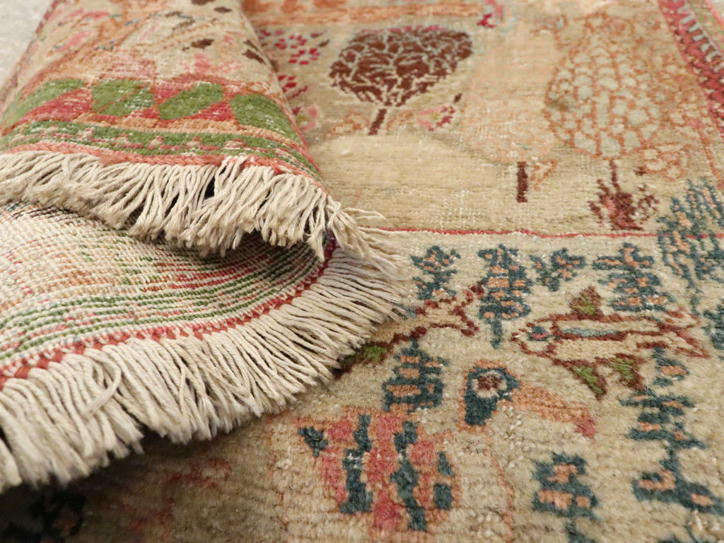 Vintage Persian Tabriz Pictorial Rug, No.9057 - Gsblank