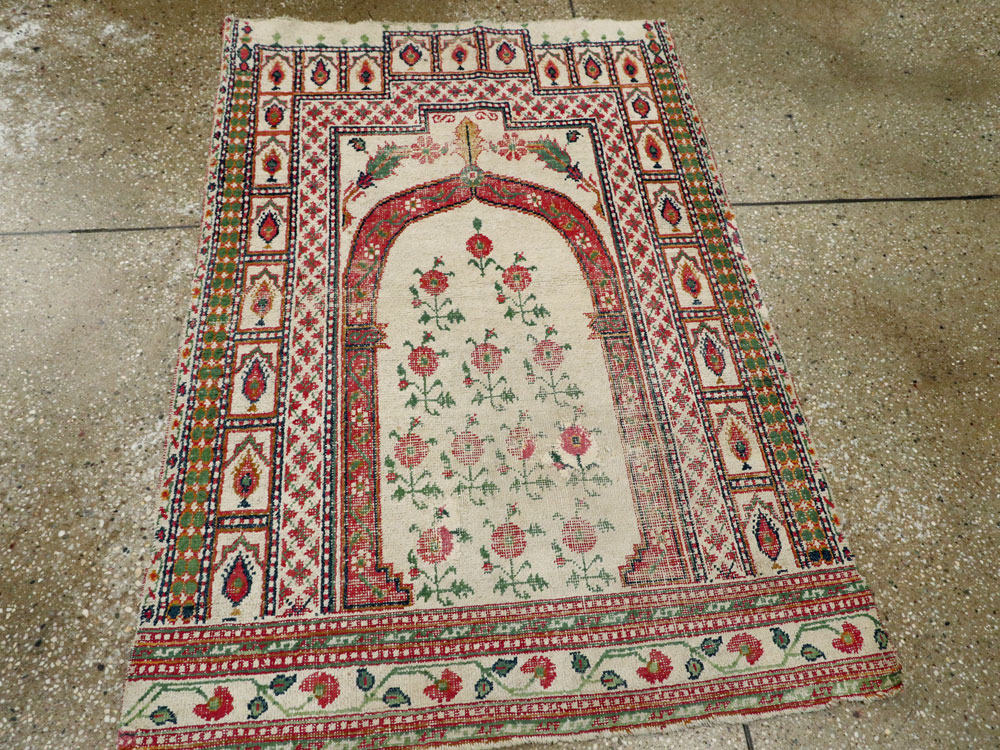 Vintage Indian Cotton Agra Carpet, No.9058 - Gsblank