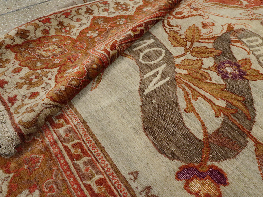 Vintage Turkish Sivas Pictorial Carpet, No.9059 - Gsblank