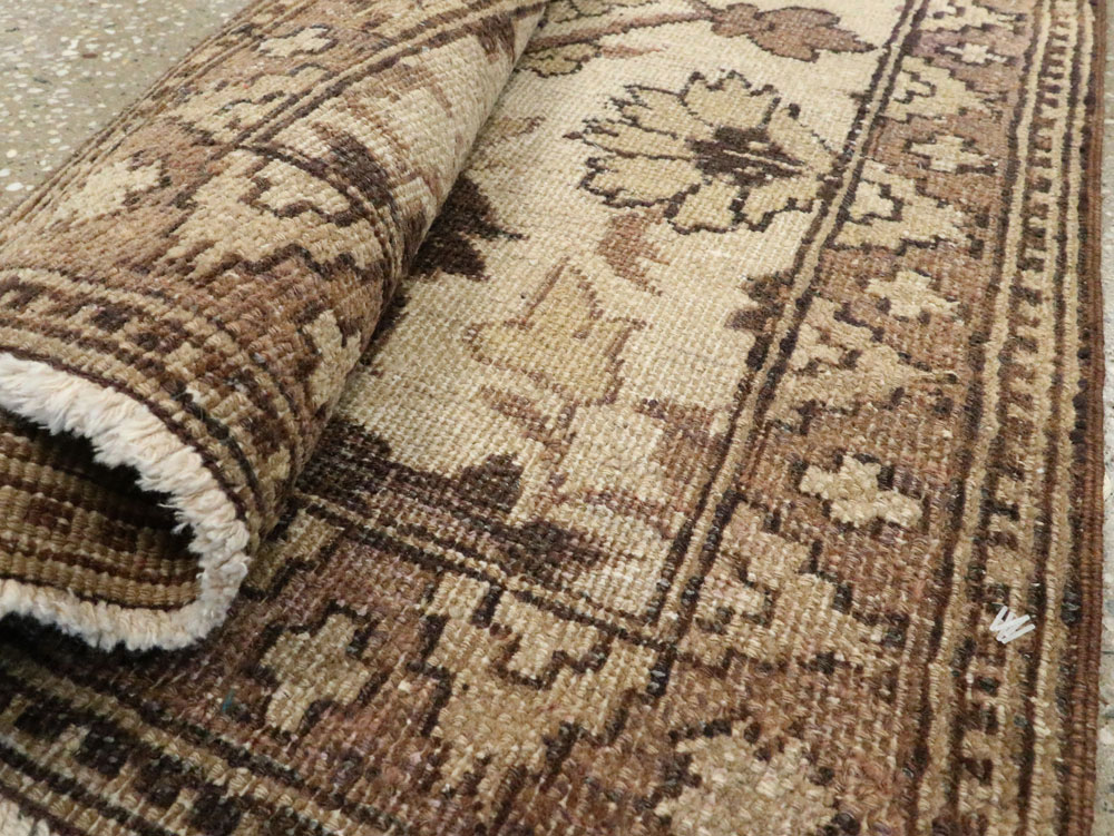 Antique Indian Agra Rug, No.9067 - Gsblank