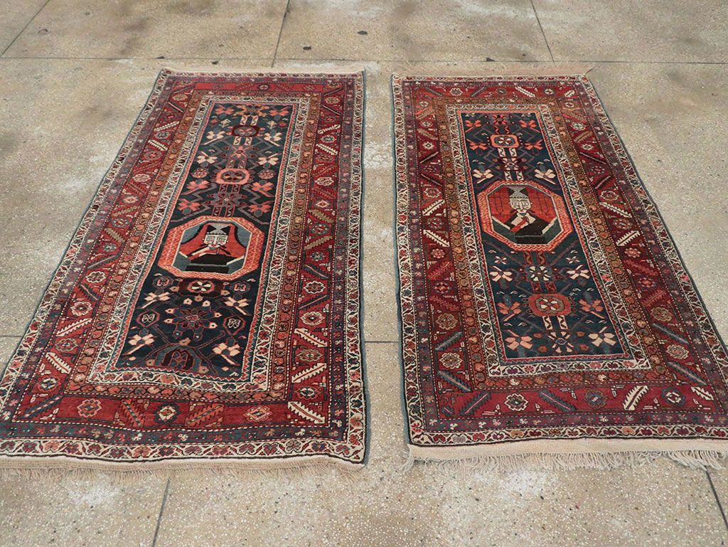 Antique Persian Bakshaish Pictorial Rug, No.9079 - Gsblank