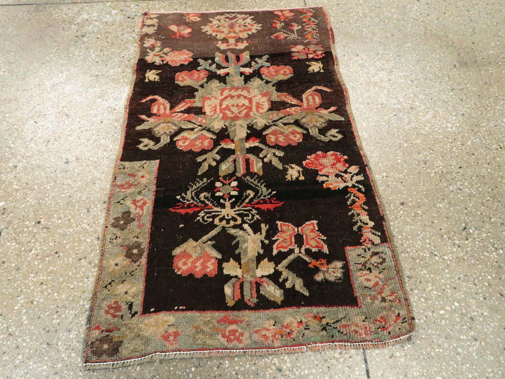 Antique Caucasian Karabagh Rug, No.9082 - Gsblank
