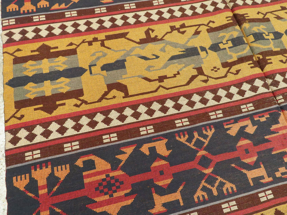 Vintage European Kilim Gallery Carpet, No.9108 - Gsblank