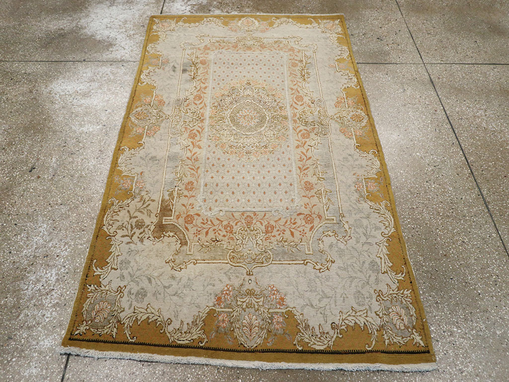 Antique Turkish Herekeh Carpet, No.9118 - Gsblank