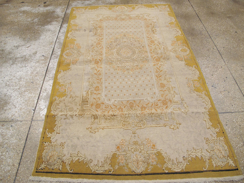 Antique Turkish Herekeh Carpet, No.9118 - Gsblank