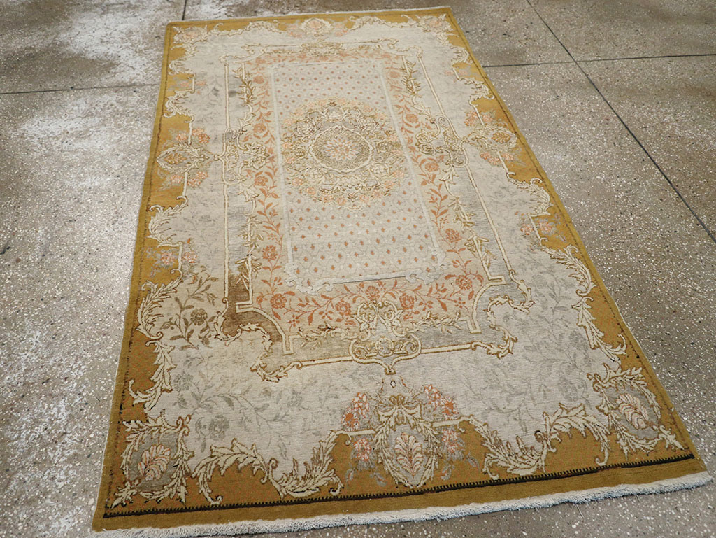 Antique Turkish Herekeh Carpet, No.9118 - Gsblank