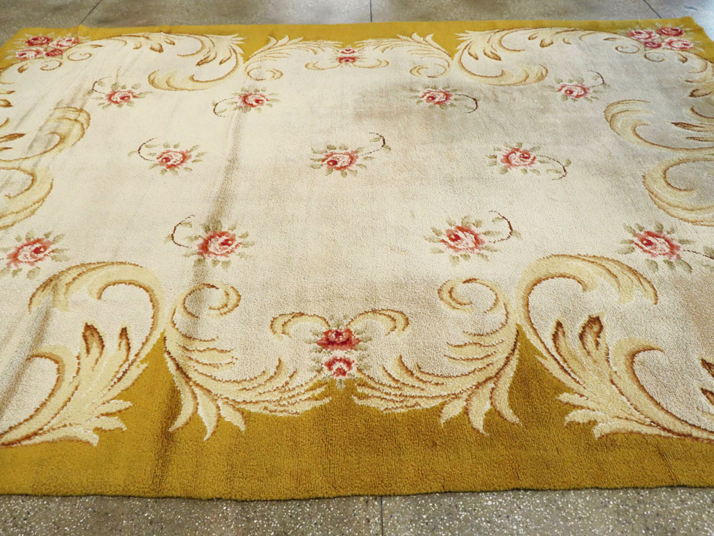 Vintage European Savonnerie Carpet, No.9212 - Gsblank