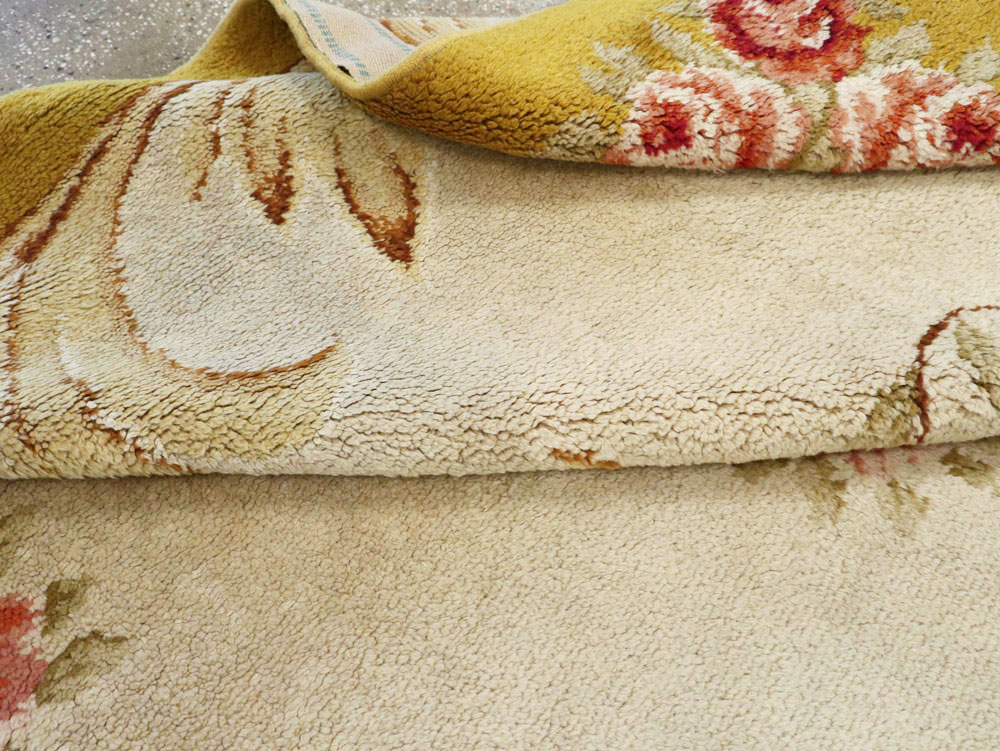 Vintage European Savonnerie Carpet, No.9212 - Gsblank