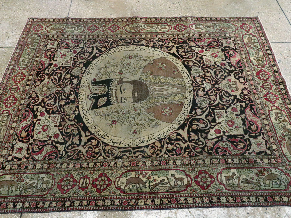 Antique Persian Isfahan Pictorial Carpet, No.9223 - Gsblank