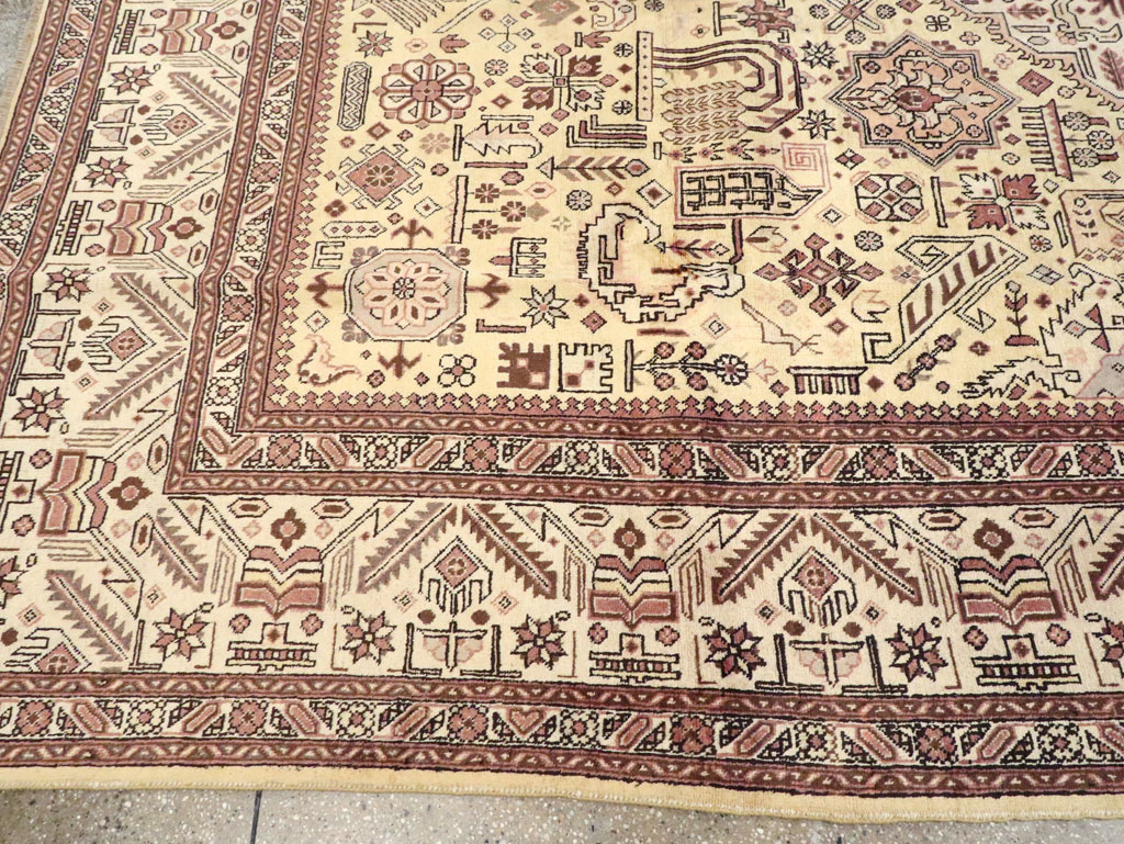 Vintage Persian Tabriz Carpet, No.9259 - Gsblank