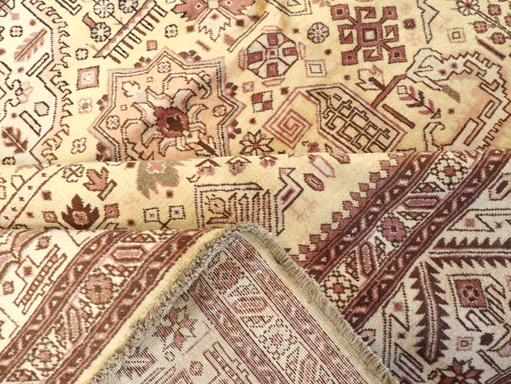 Vintage Persian Tabriz Carpet, No.9259 - Gsblank