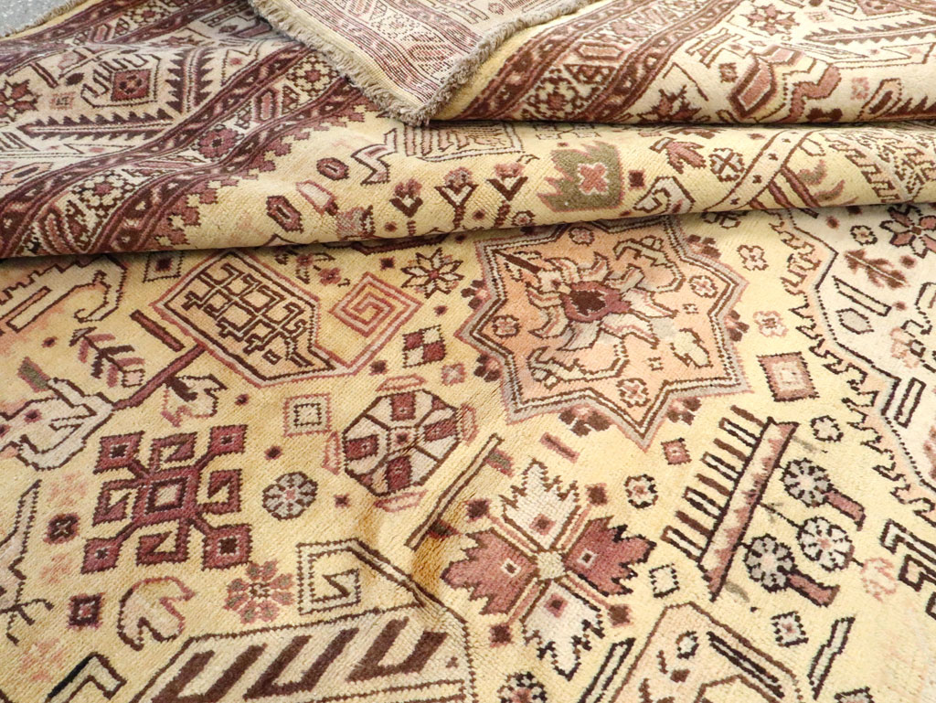 Vintage Persian Tabriz Carpet, No.9259 - Gsblank