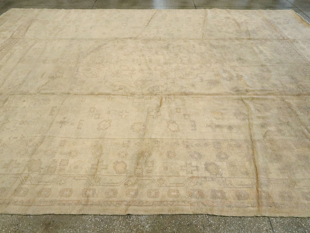 Antique Turkish Oushak Carpet, No.9277 - Gsblank