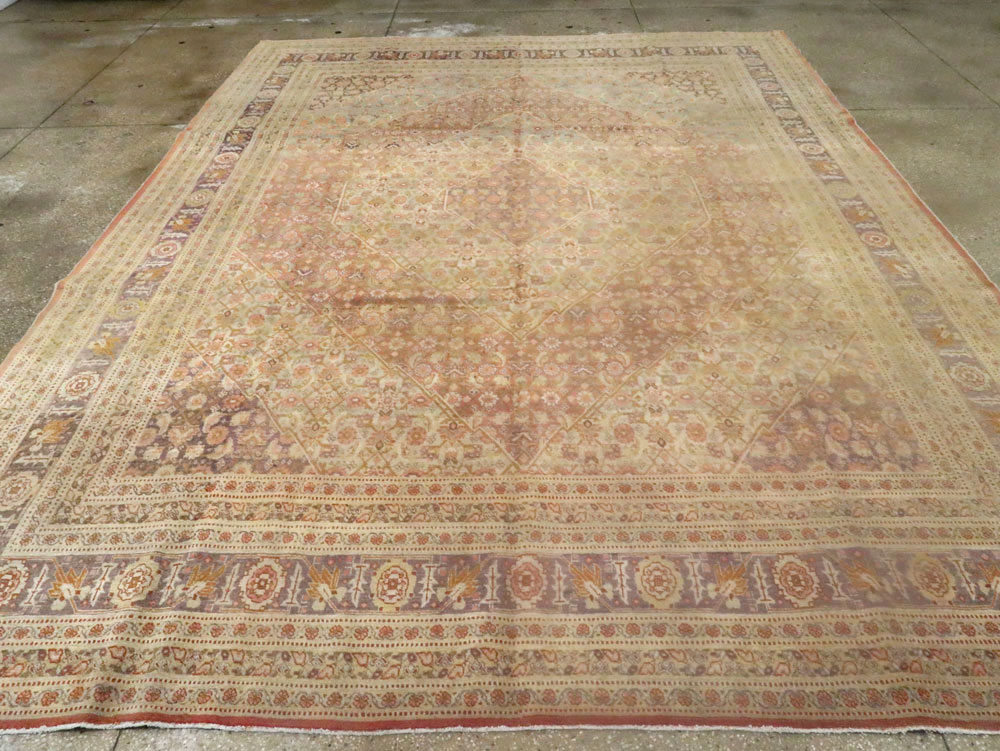 Antique Persian Tabriz Carpet, No.9284 - Gsblank