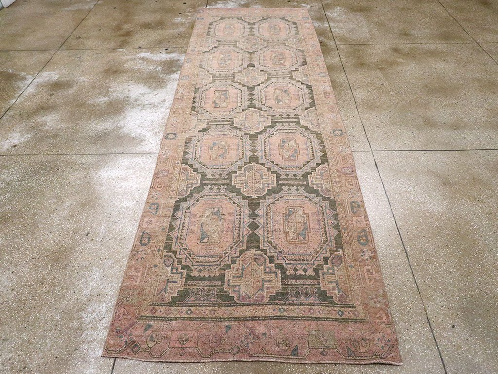 Antique Persian Kurd Bidjar Wide Gallery Runner, No.9328 - Gsblank