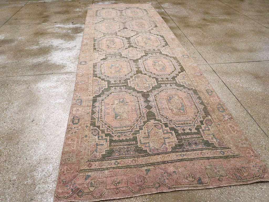 Antique Persian Kurd Bidjar Wide Gallery Runner, No.9328 - Gsblank