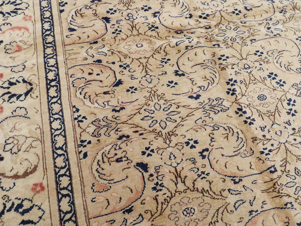 Vintage Turkish Sivas Room Size Carpet, No.9367 - Gsblank