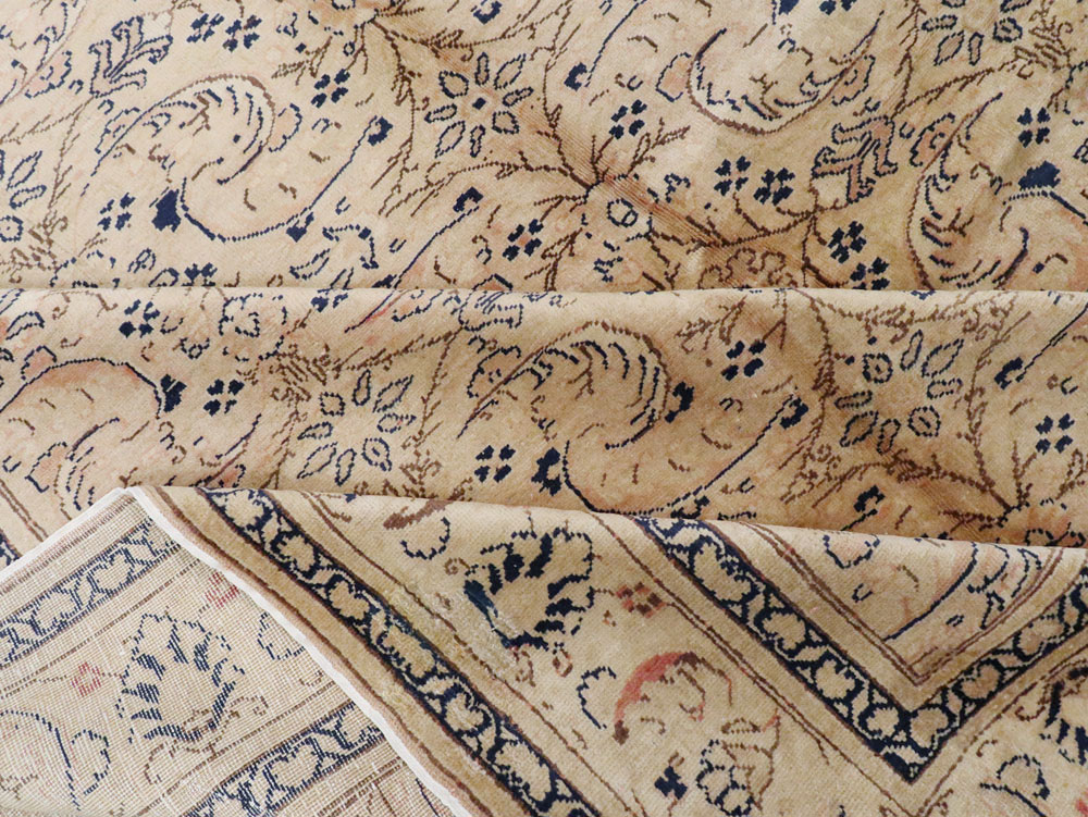 Vintage Turkish Sivas Room Size Carpet, No.9367 - Gsblank