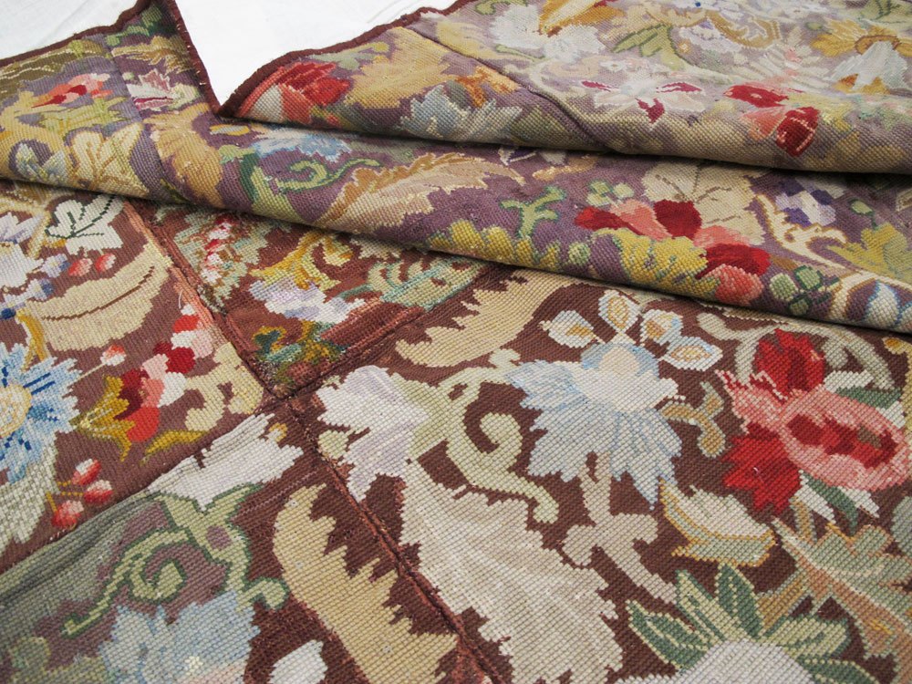 A Needlepoint Carpet, No.9376 - Gsblank