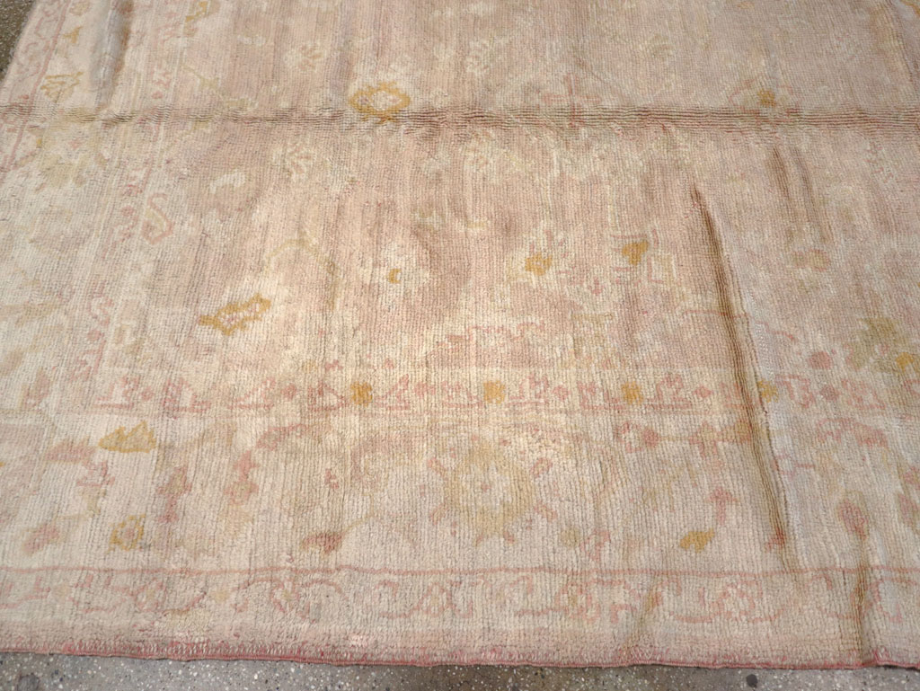 An Oushak Carpet, No.9382 - Gsblank