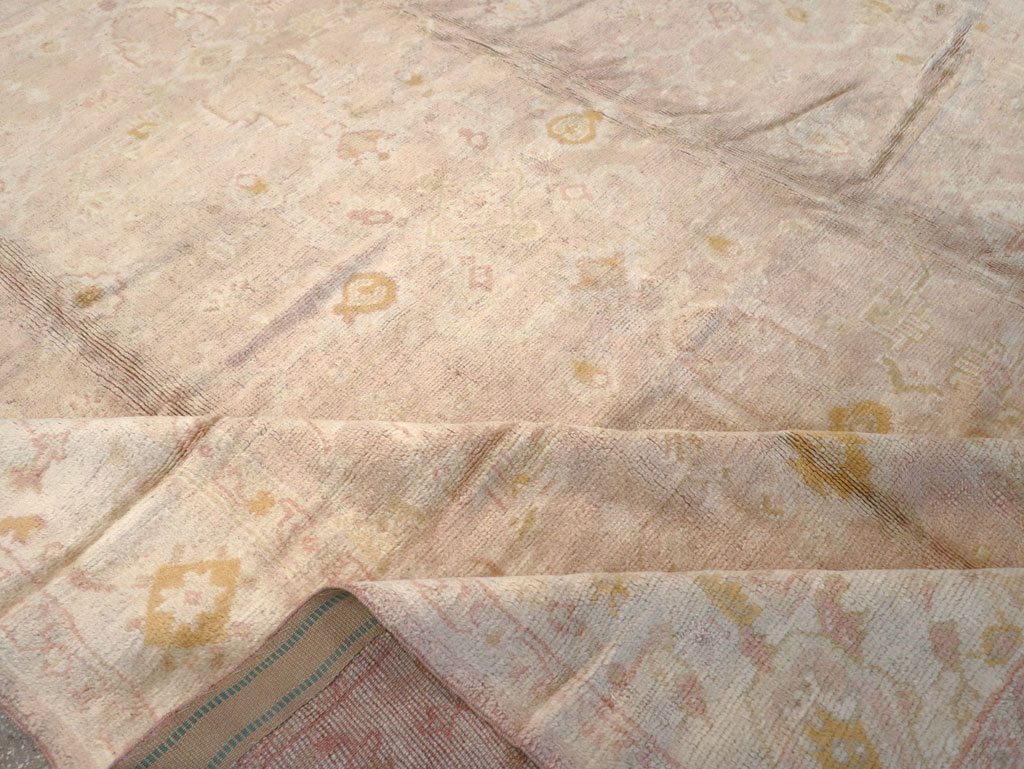 An Oushak Carpet, No.9382 - Gsblank