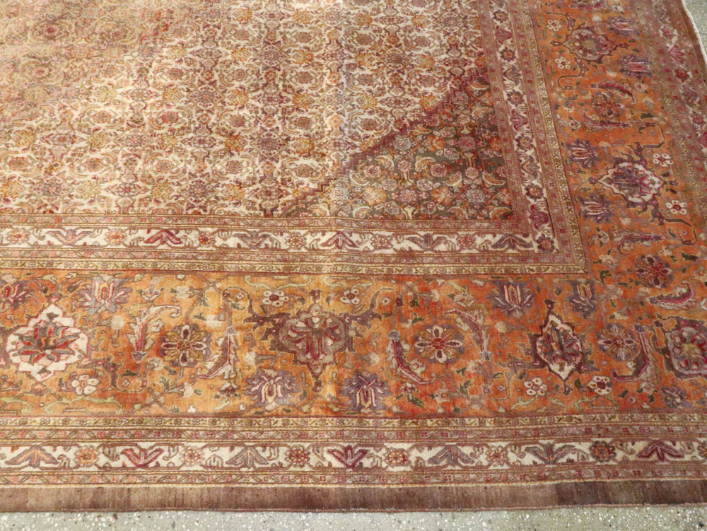 Vintage Persian Tabriz Carpet, No.9422 - Gsblank