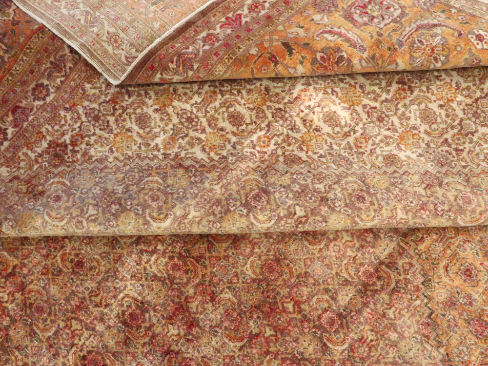 Vintage Persian Tabriz Carpet, No.9422 - Gsblank