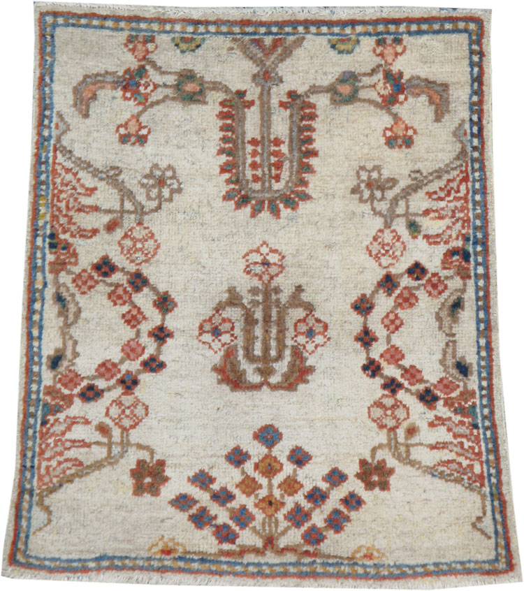 Antique Persian Mahal Rug, No.9460 - Gsblank