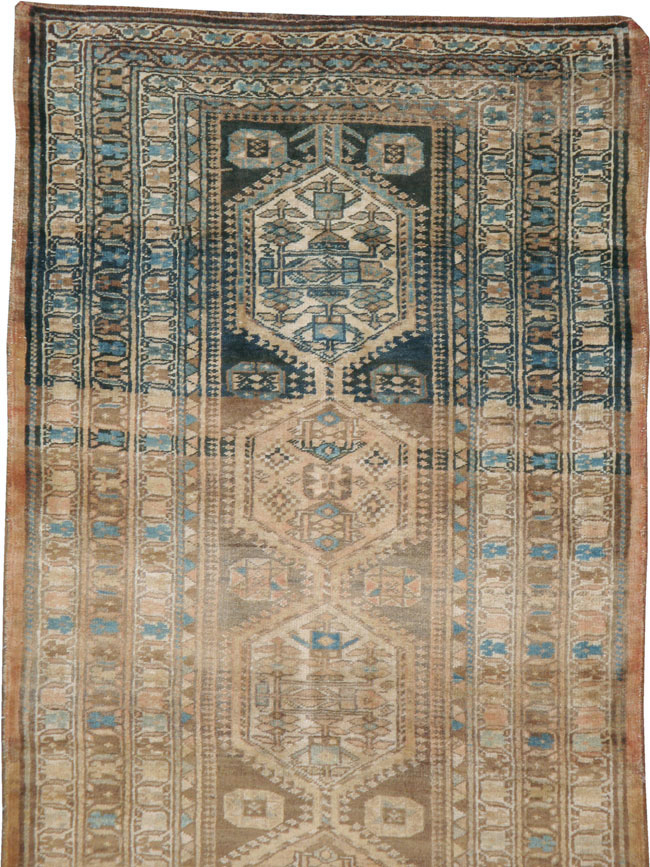 A Serab Runner, No.9482 - Gsblank