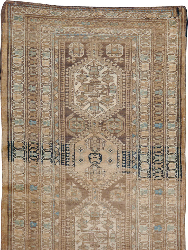 A Serab Runner, No.9482 - Gsblank