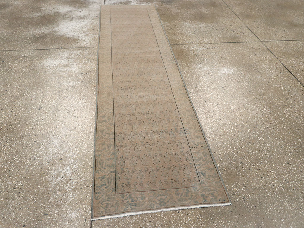 Antique Turkish Sivas Runner, No.9516 - Gsblank