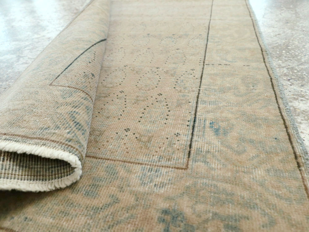 A Sivas Runner, No.9516 - Gsblank