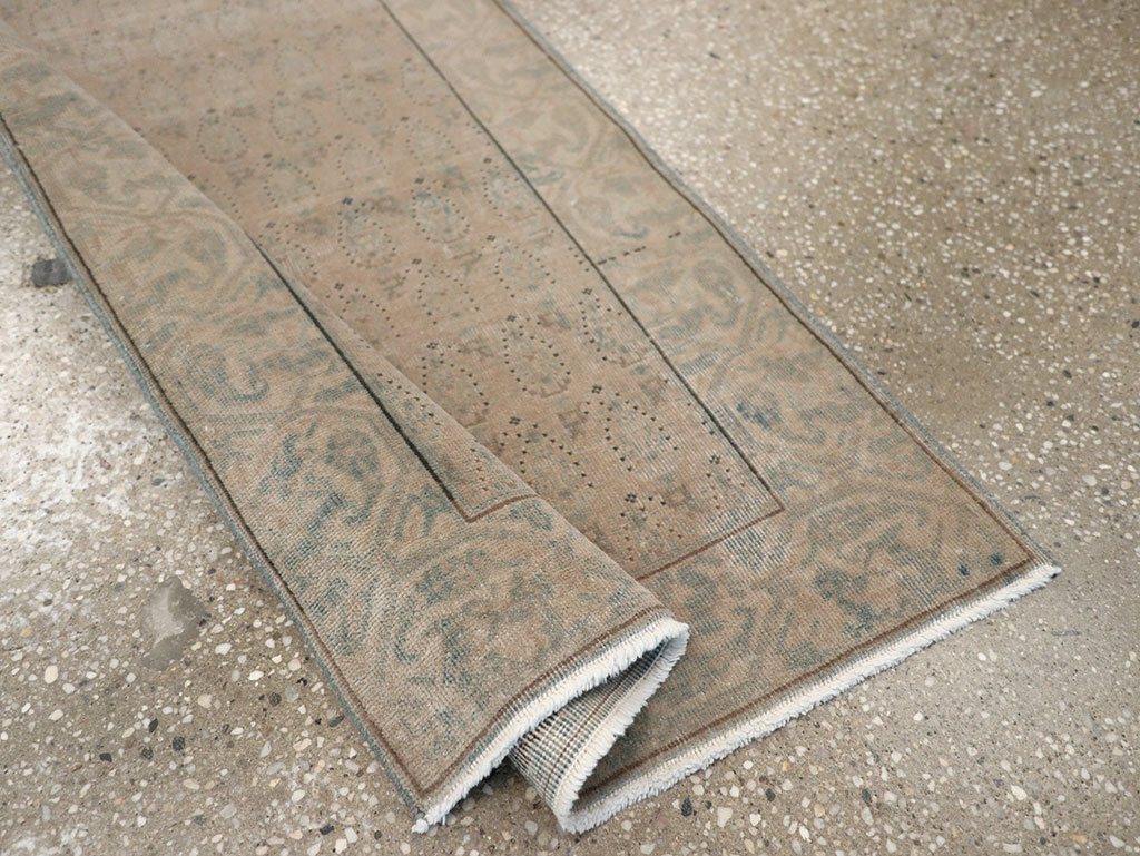 Antique Turkish Sivas Runner, No.9516 - Gsblank