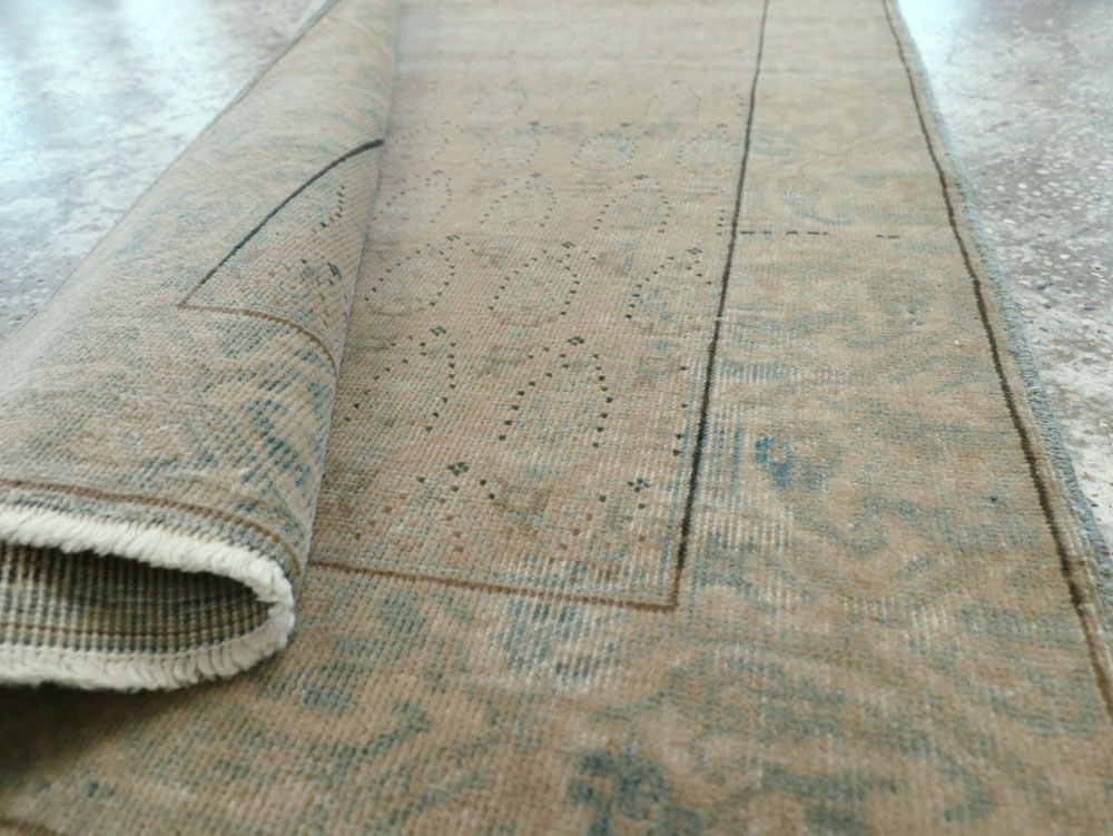 A Sivas Runner, No.9516 - Gsblank