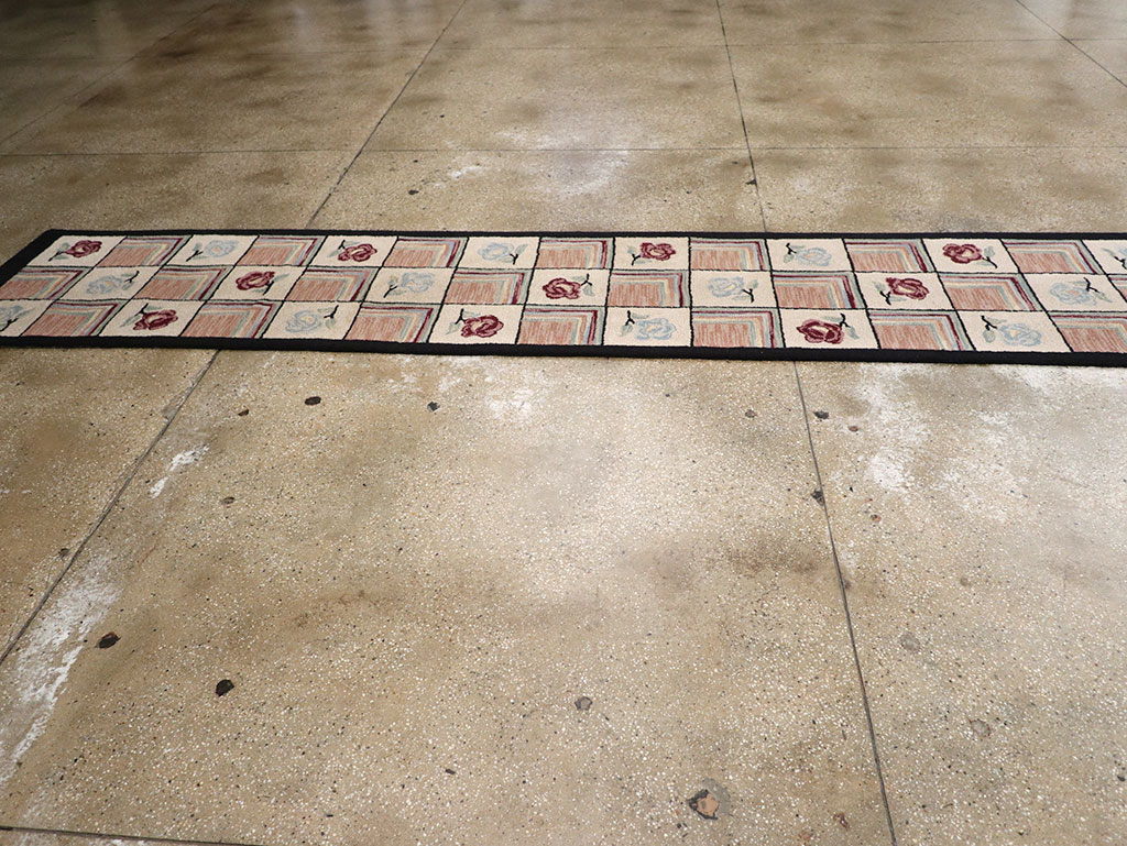 A Hook Rug Runner, No.9528 - Gsblank